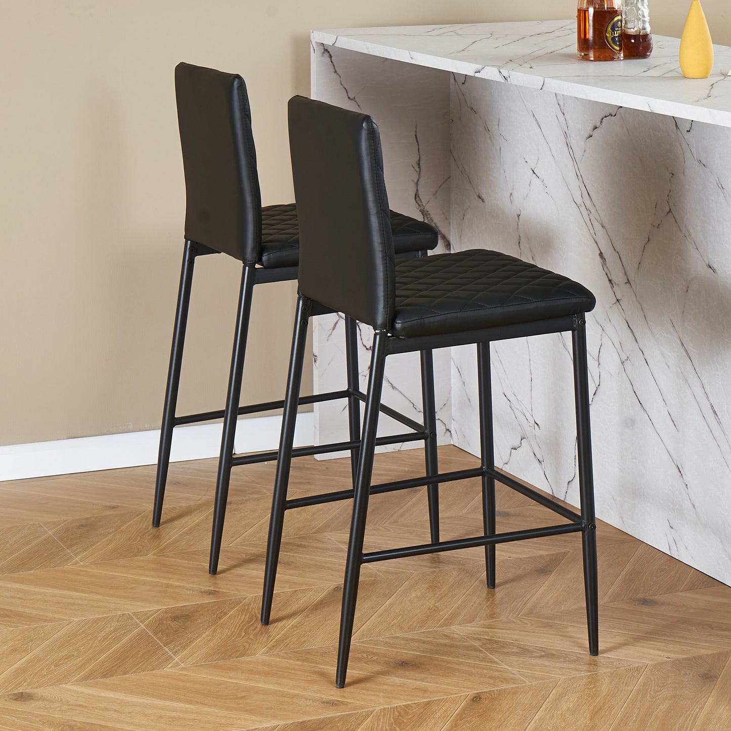 Stylish and luxurious diamond-shaped flannel design, high-quality black metal legs, stable and durable, versatile style suitable for bars, restaurants, bedroom bar chairs, (set of 2)
