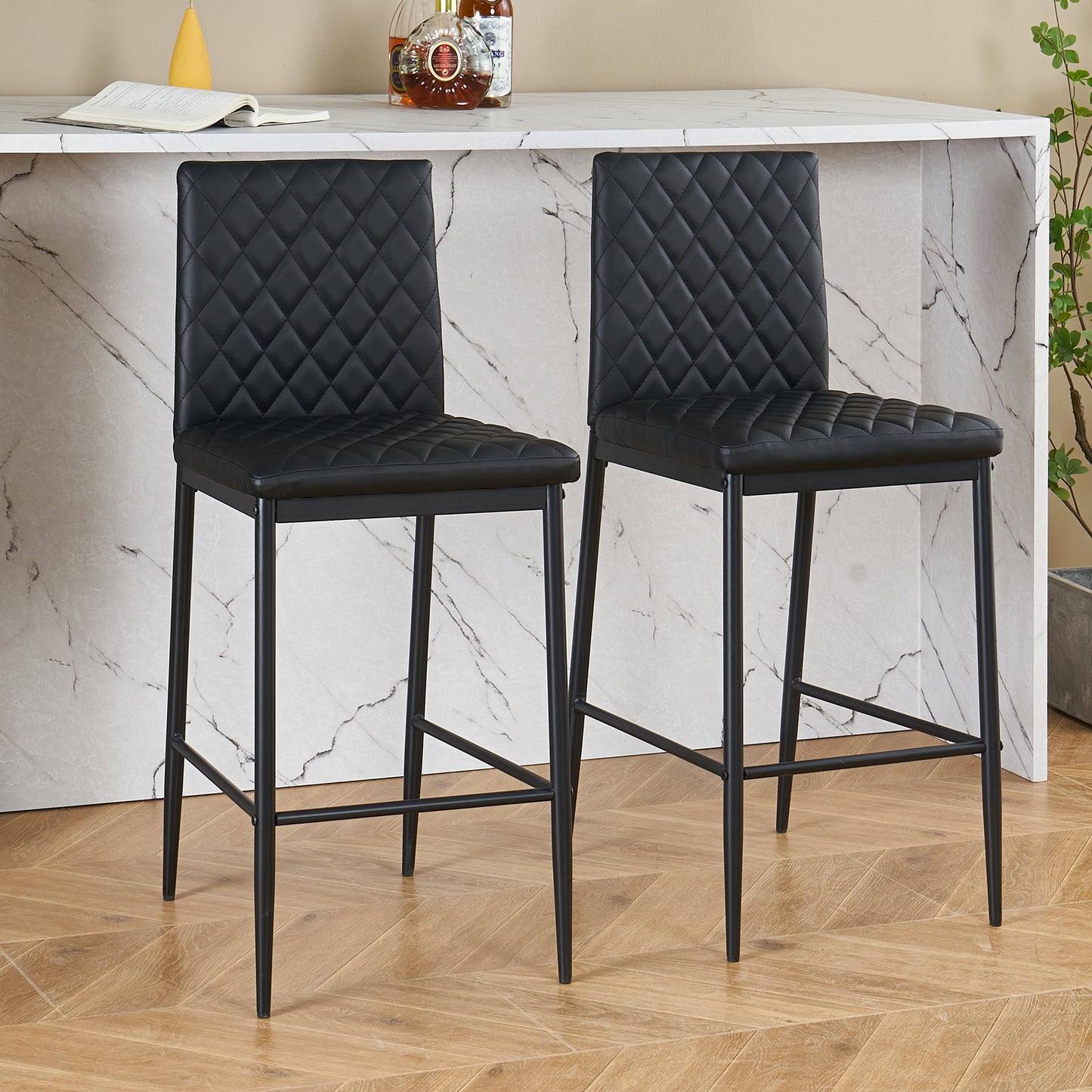 Stylish and luxurious diamond-shaped flannel design, high-quality black metal legs, stable and durable, versatile style suitable for bars, restaurants, bedroom bar chairs, (set of 2)