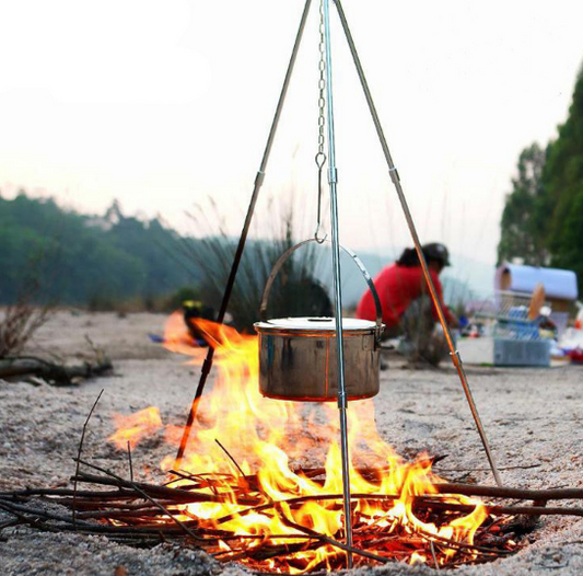 Campfire tripod hanging fire bracket